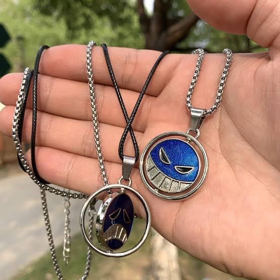 Ace Flipping Necklace