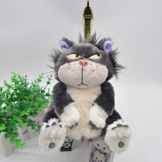 Disney Angry Neko Plush 40 cm| Pre Order