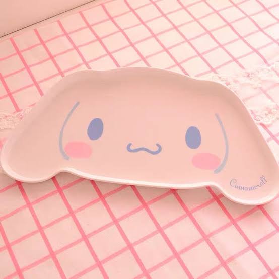 Cinnamon Sanrio Snack Plate