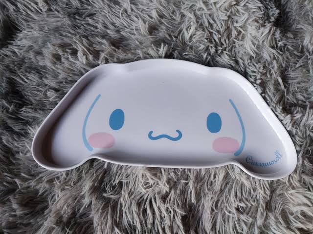 Cinnamon Sanrio Snack Plate