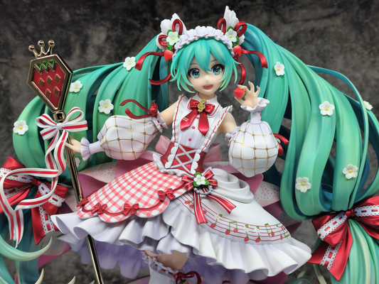Hatsune Miku 15th anniversary figure | Pre order