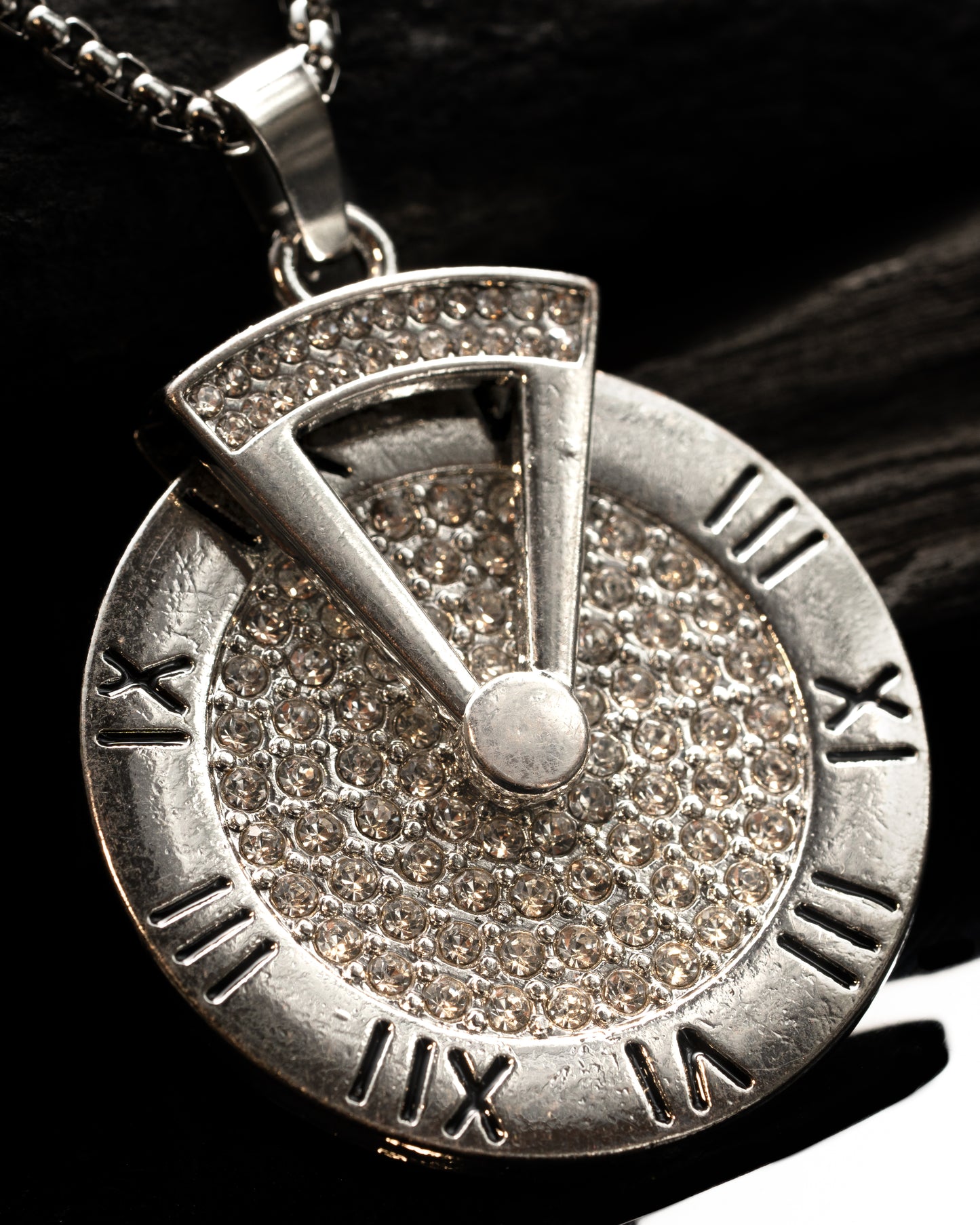 Time Lapse Revolving Pendant