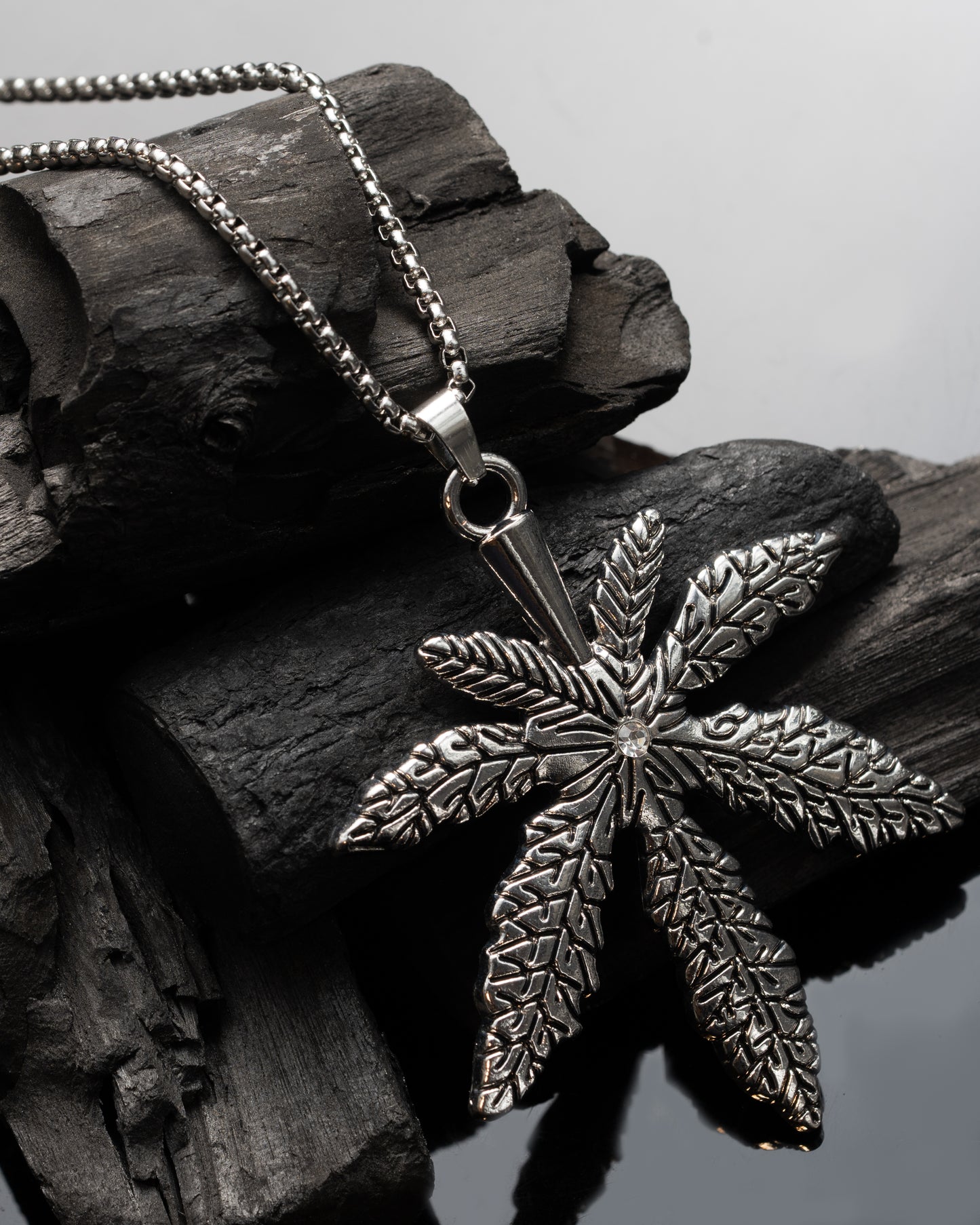 Hemp Leaf Pendant